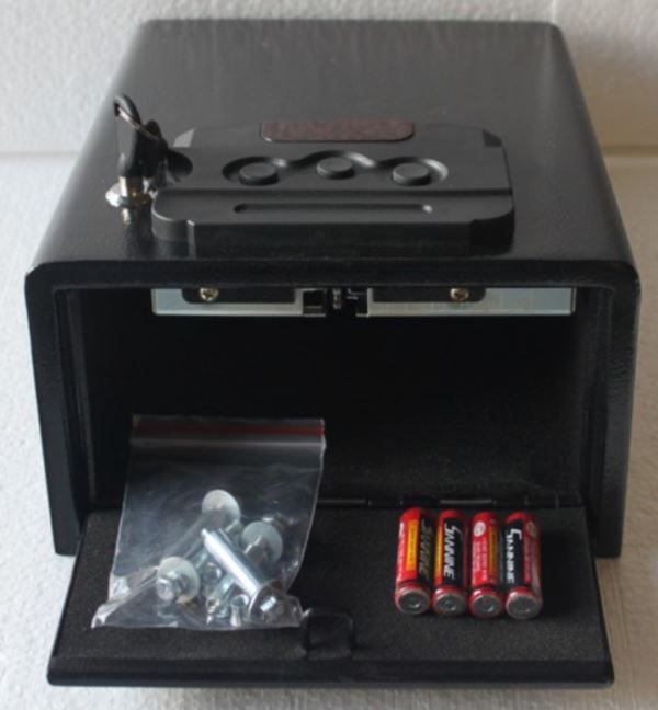 Hollon PB10 Pistol Safes